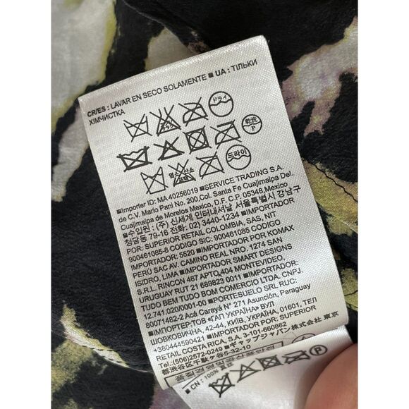 Banana Republic Watercolor 100% Silk Women's XS Black Shirt Button-Up Work - Picture 6 of 11